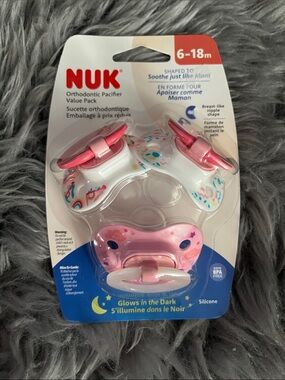 NUK 6-18m Orthodontic Pacifier Value Pack – Pink Glow-in-the-Dark